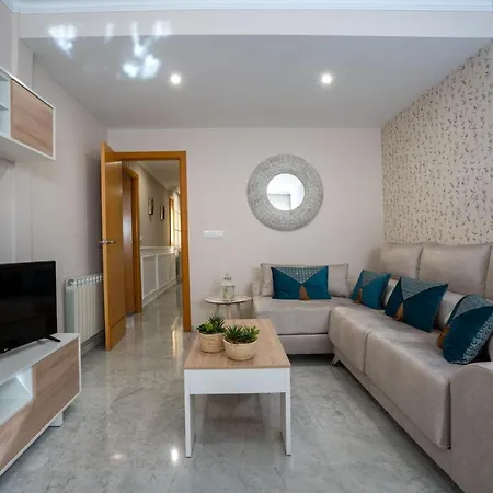 Reina Aixa- Centro Apartment